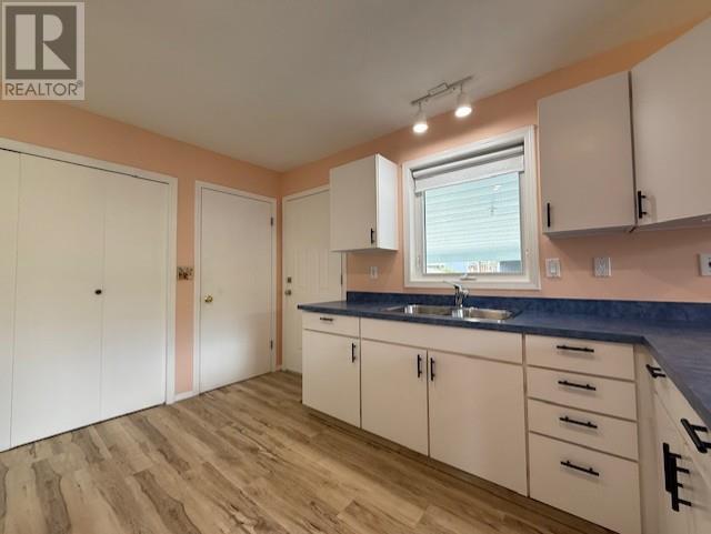 525 14 Avenue S, Creston, British Columbia  V0B 1G3 - Photo 4 - 10350035