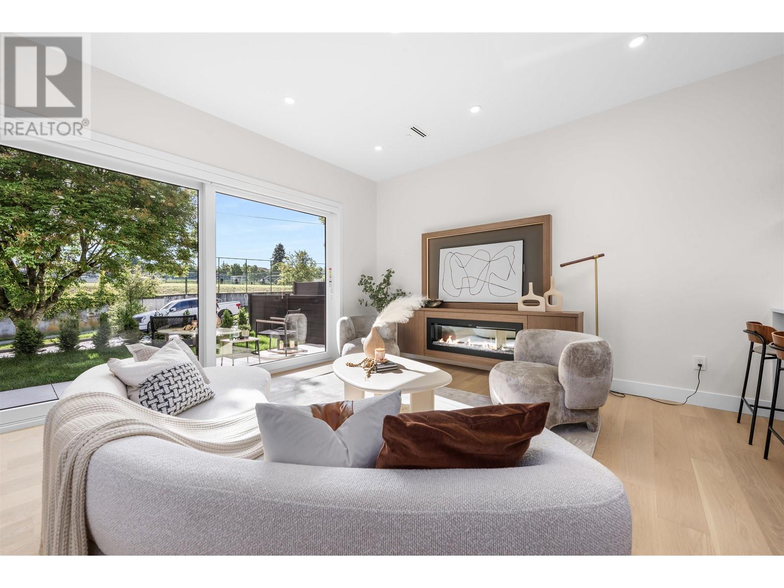 1 4069 Lillooet Street, Vancouver, British Columbia  V5R 2G1 - Photo 3 - R3009986