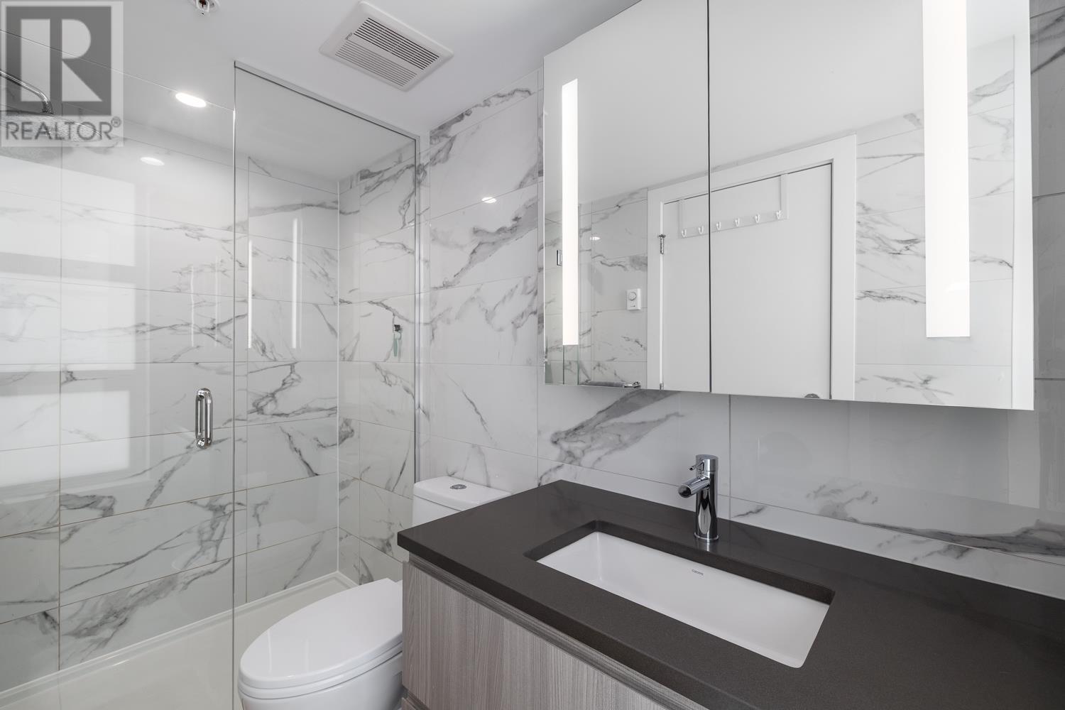 238 2060 Curling Road, North Vancouver, British Columbia  V7P 0E1 - Photo 14 - R3010011
