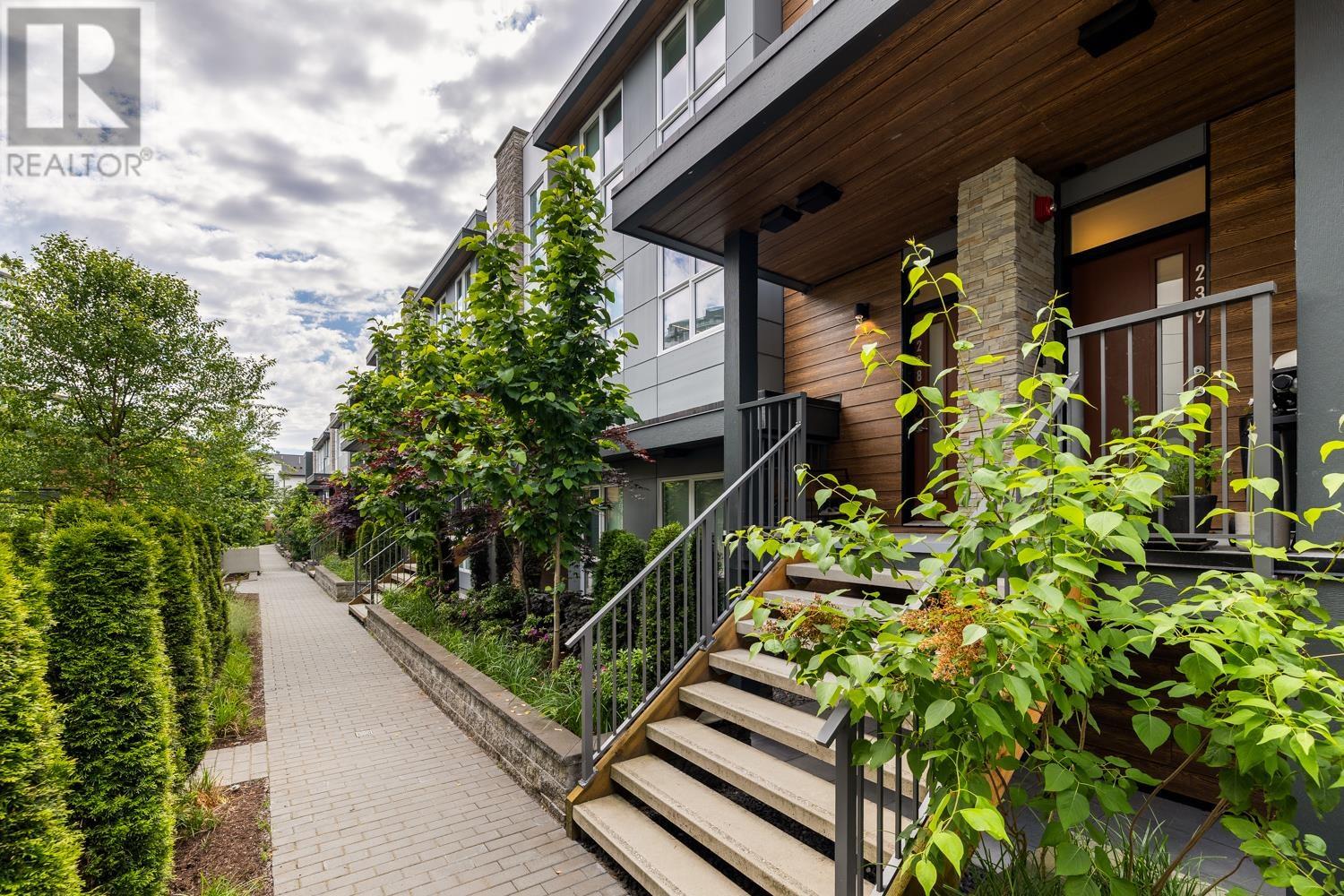 238 2060 Curling Road, North Vancouver, British Columbia  V7P 0E1 - Photo 27 - R3010011
