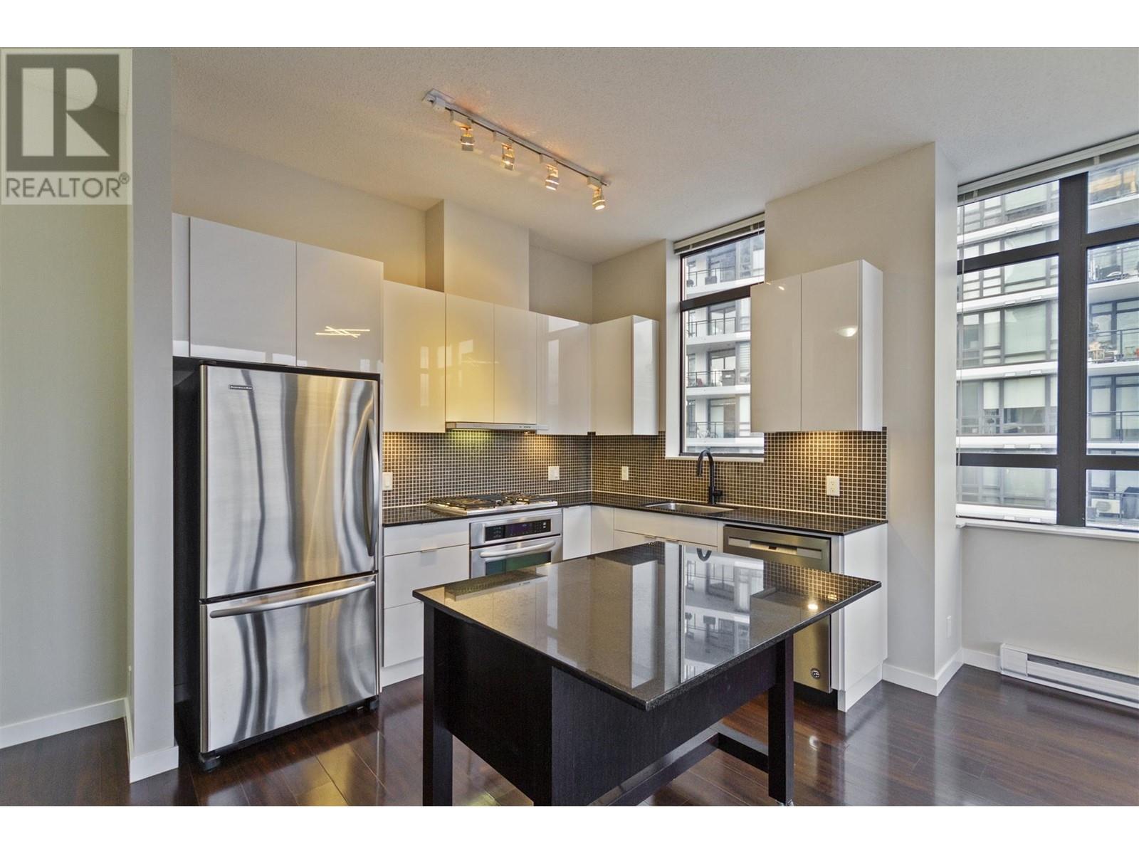 601 121 Brew Street, Port Moody, British Columbia  V3H 0E2 - Photo 2 - R3010013
