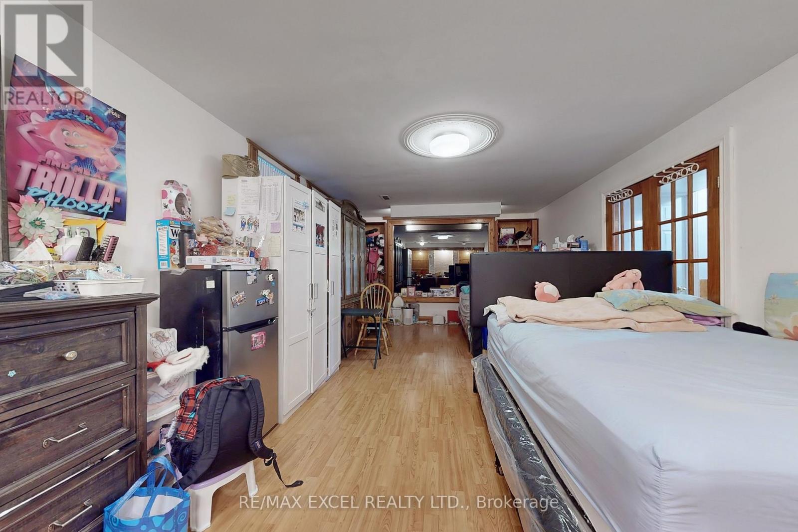 51 KENDLETON AVENUE, Toronto, Ontario
