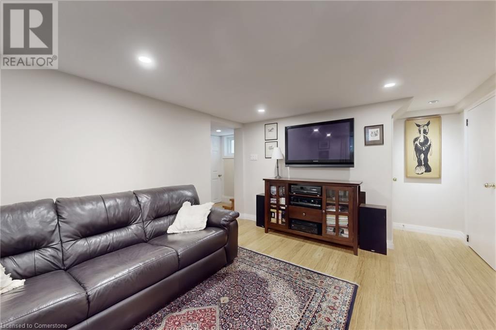 28 Henry Street, Kitchener, Ontario  N2G 1P3 - Photo 34 - 40736452