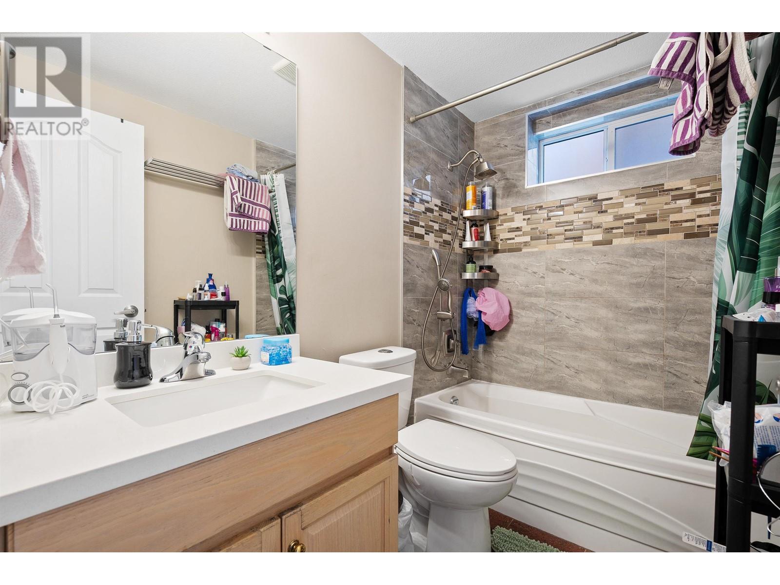 4988 Sherbrooke Street, Vancouver, British Columbia  V5W 3M2 - Photo 21 - R3010032