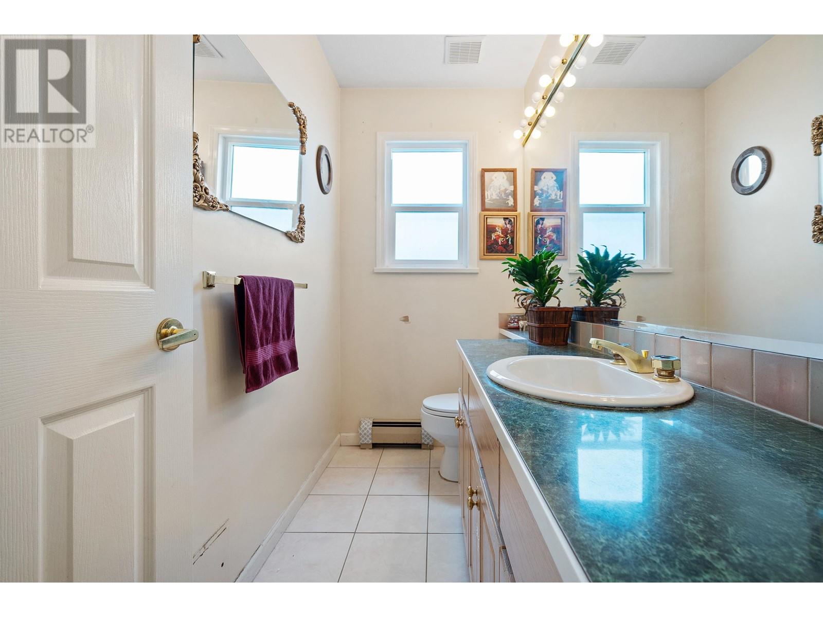 4988 Sherbrooke Street, Vancouver, British Columbia  V5W 3M2 - Photo 25 - R3010032