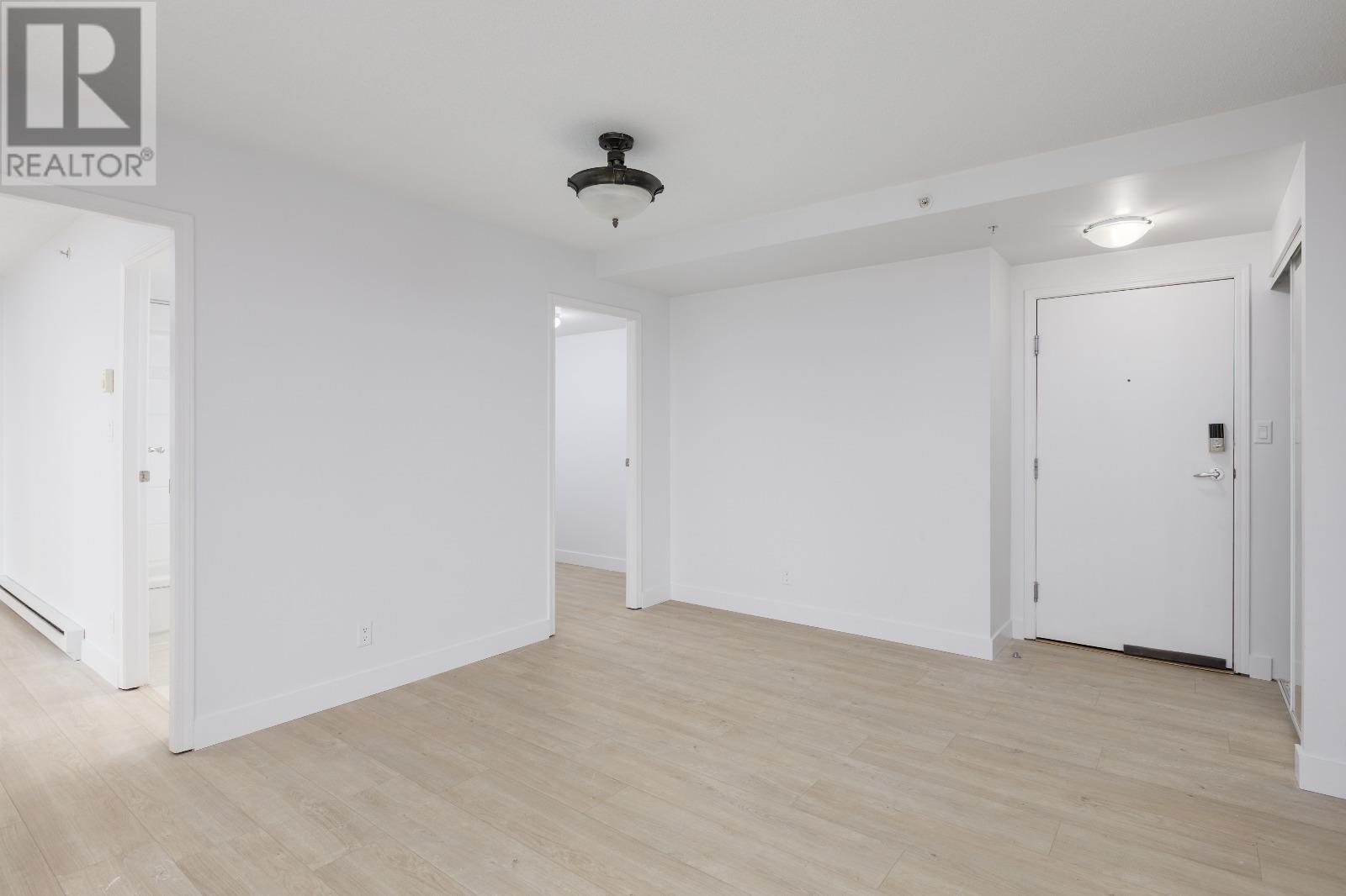 290x 1331 Alberni Street, Vancouver, British Columbia  V6E 4S1 - Photo 9 - R3010001