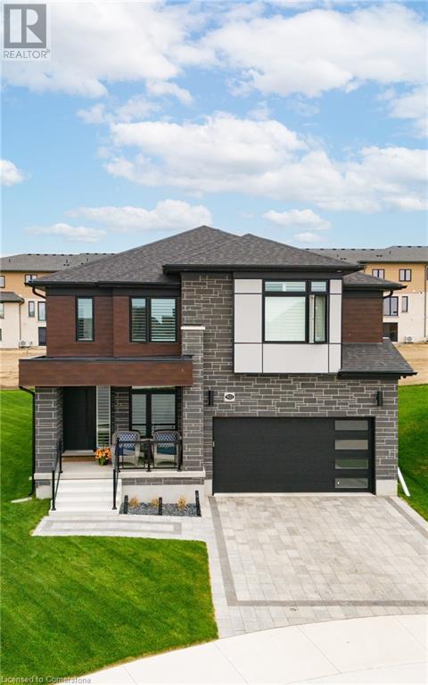 921 Nathalie Court, Kitchener, Ontario  N2E 0G3 - Photo 2 - 40734928