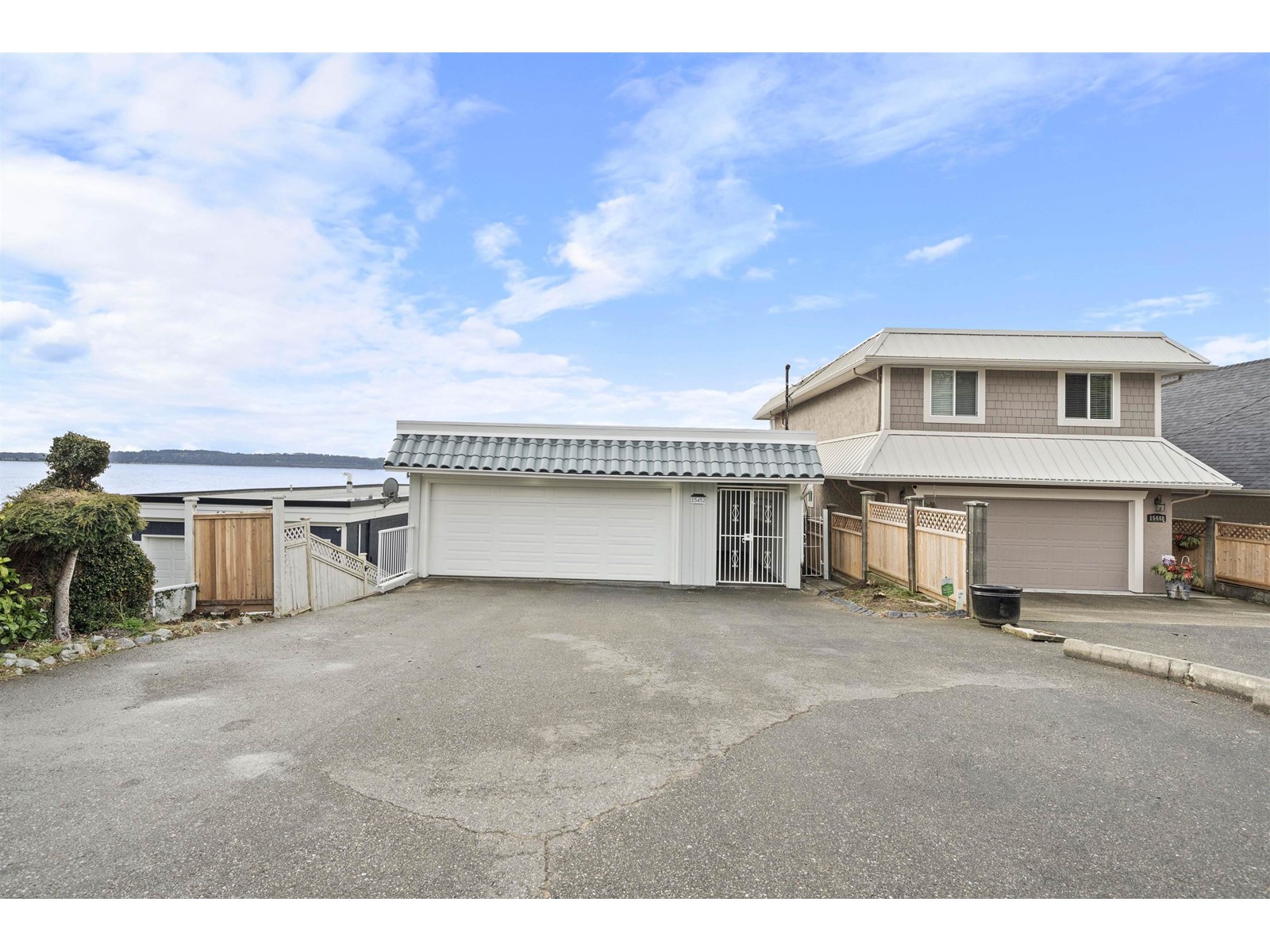 Property at 15452 VICTORIA AVENUE image 4