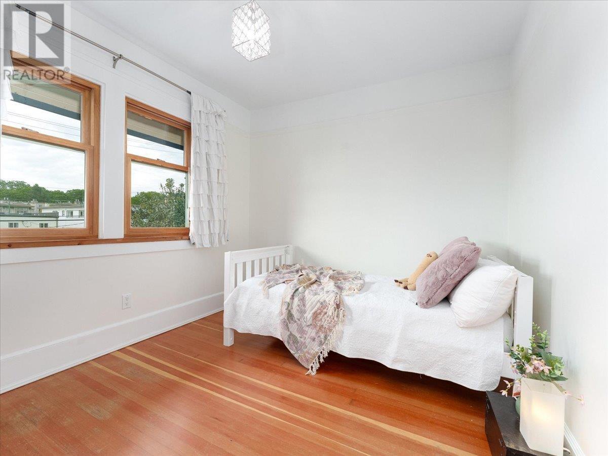 2391 W 10th Avenue, Vancouver, British Columbia  V6K 2J2 - Photo 18 - R3010030