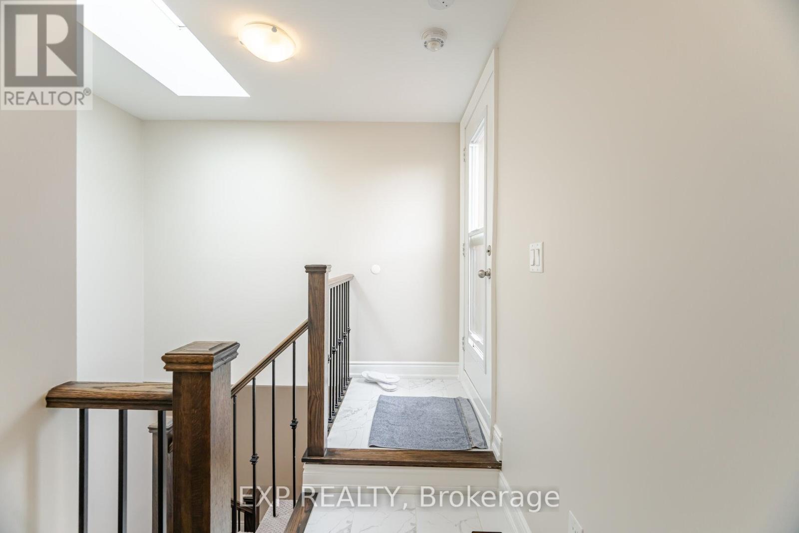 54 Ingleside Street, Vaughan, Ontario  L4L 0H9 - Photo 29 - N12189768