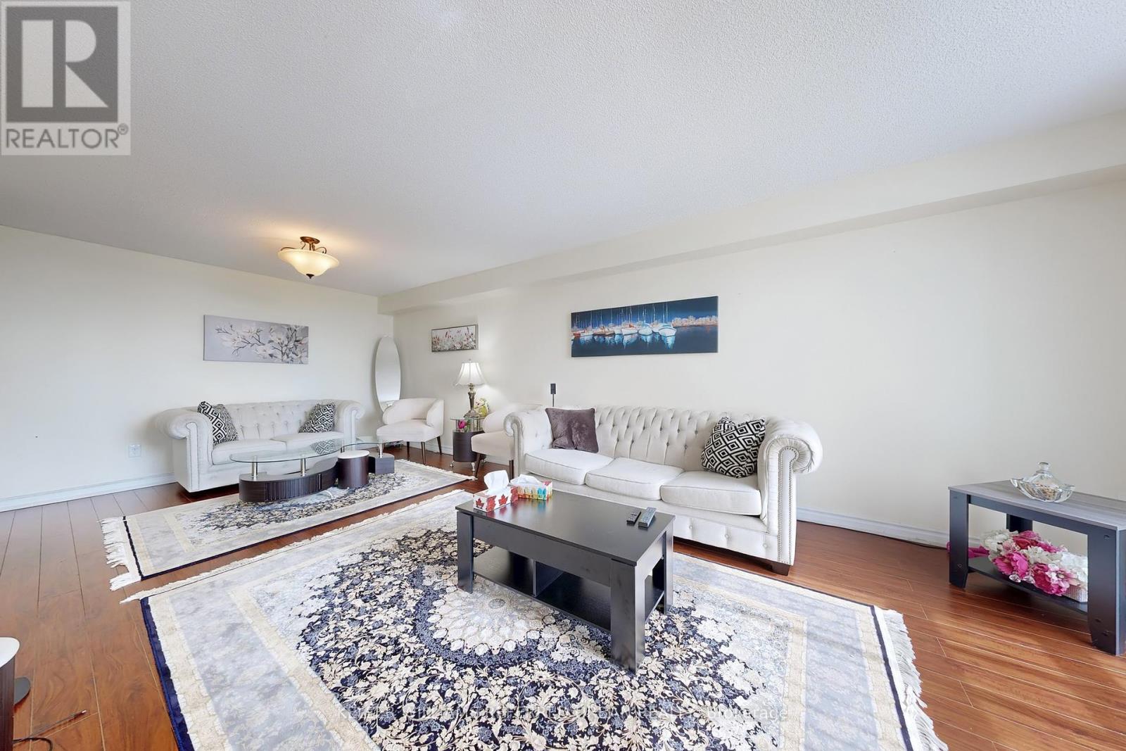 1007 - 30 Harding Boulevard W, Richmond Hill (North Richvale), Ontario  L4C 9M3 - Photo 10 - N12190529