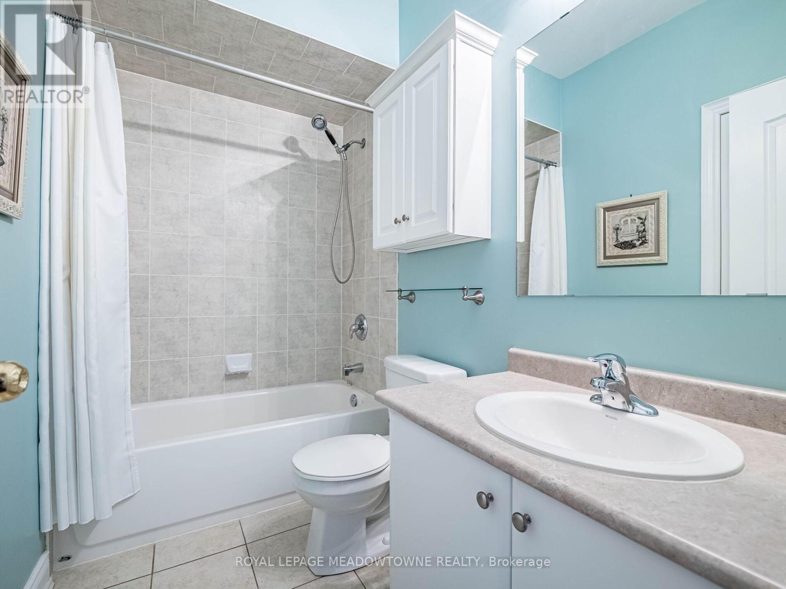 16 Isaiah Drive, Vaughan (Vellore Village), Ontario  L4H 0C3 - Photo 22 - N12190545