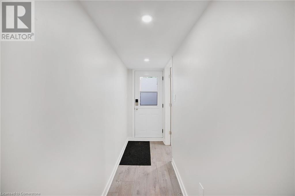 250 West 31st Street Unit# Unit B, Hamilton, Ontario  L9C 5G4 - Photo 5 - 40712263
