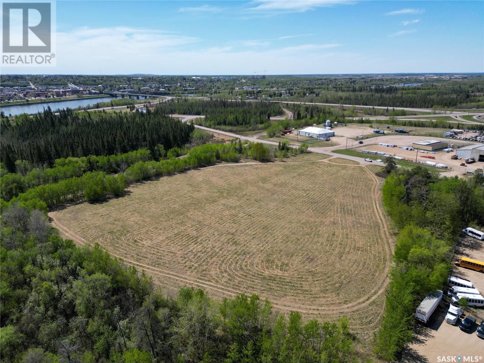 970 Central Avenue N, Prince Albert, Saskatchewan  S6V 7J6 - Photo 3 - SK008034