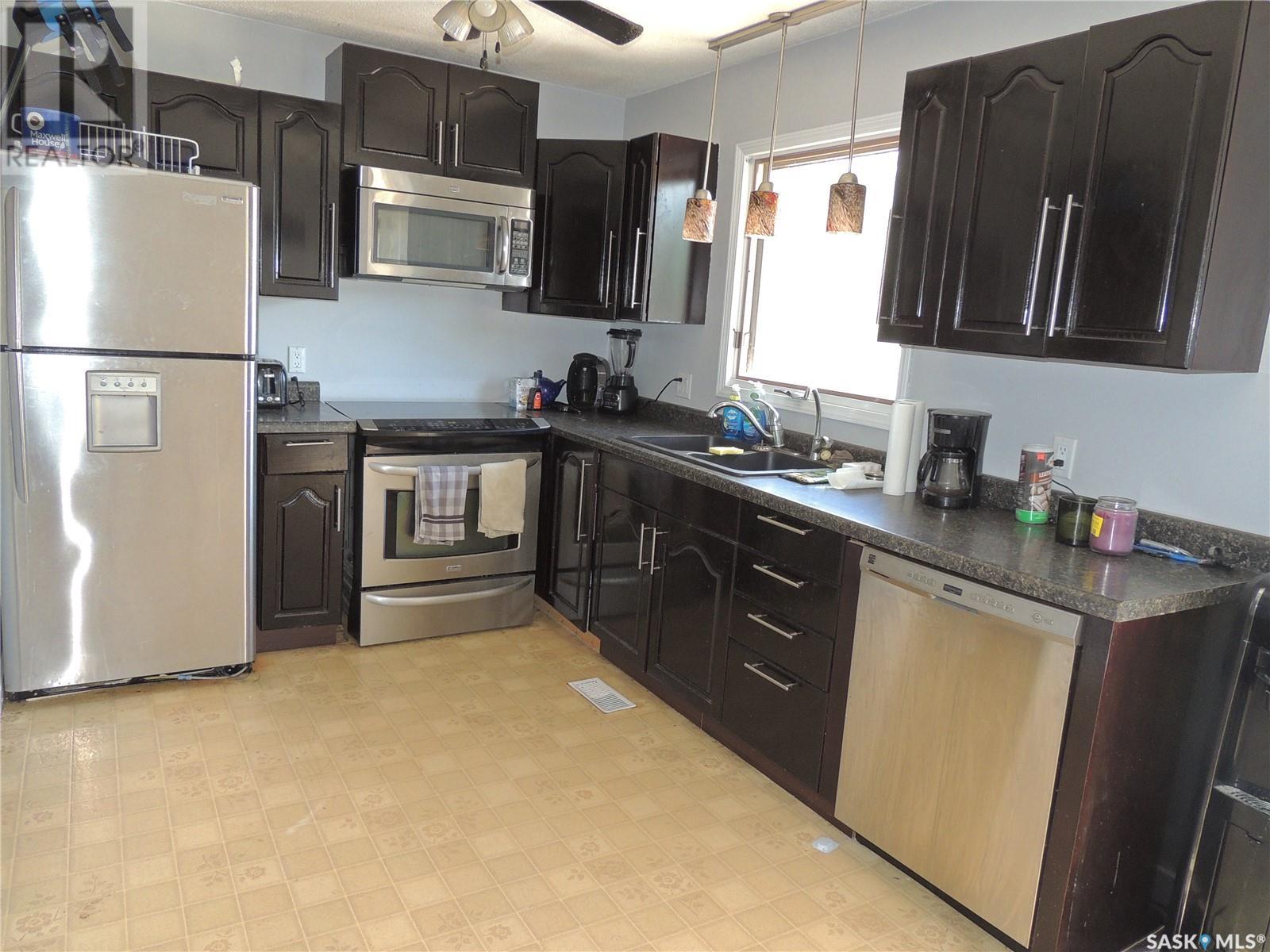 801 King Street, Estevan, Saskatchewan  S4A 1L2 - Photo 8 - SK008030