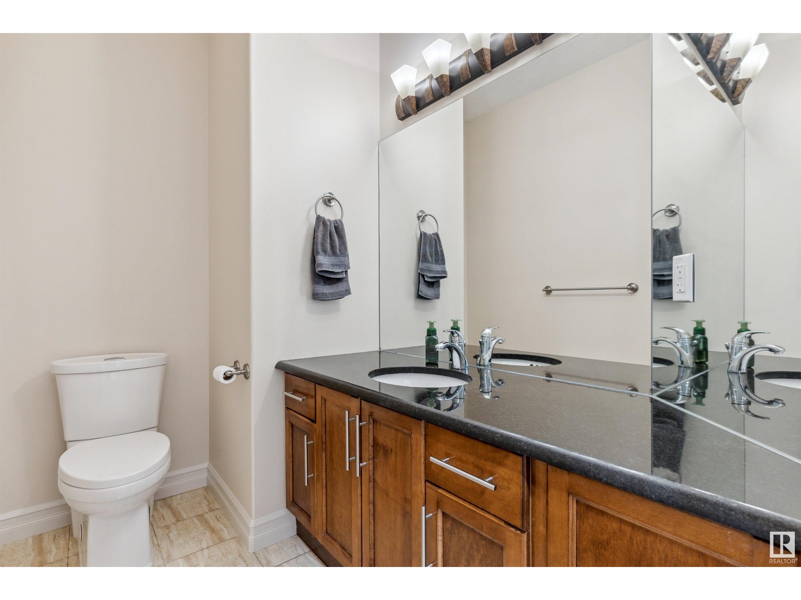 Property at #629 52328 RGE ROAD 233 image 3