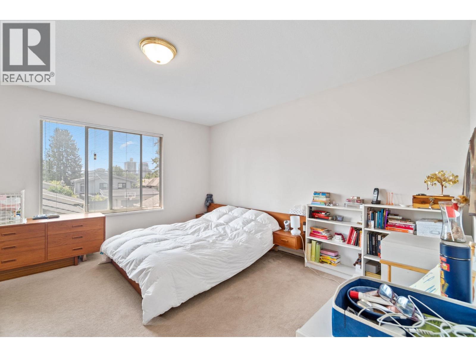 229 E 20th Street, North Vancouver, British Columbia  V7L 3A6 - Photo 6 - R3009972