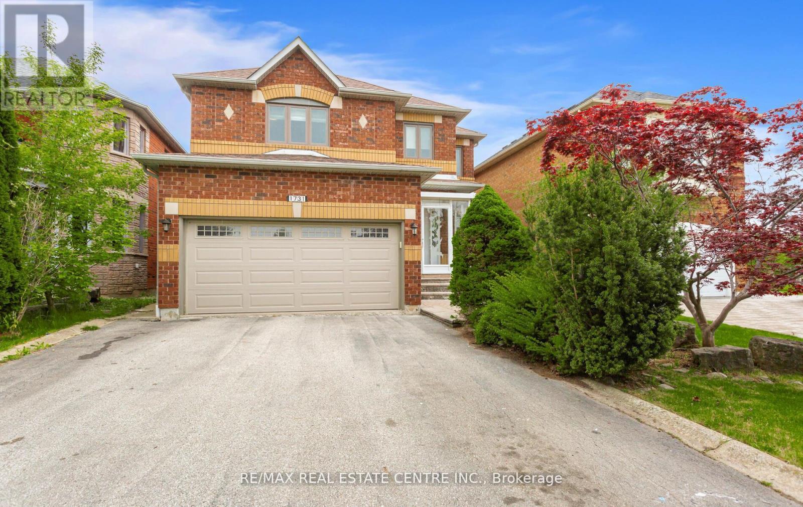 1731 Riverbrook Crescent, Mississauga, Ontario  L5M 6A1 - Photo 1 - W12190543