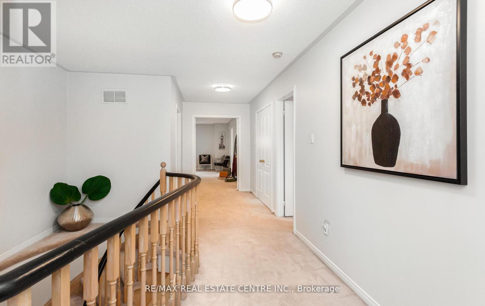 1731 Riverbrook Crescent, Mississauga, Ontario  L5M 6A1 - Photo 23 - W12190543