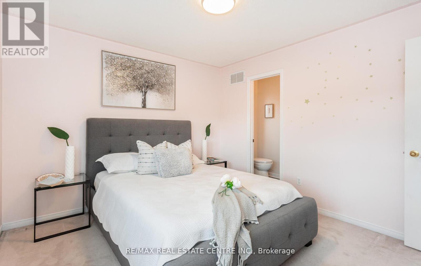 1731 Riverbrook Crescent, Mississauga, Ontario  L5M 6A1 - Photo 35 - W12190543