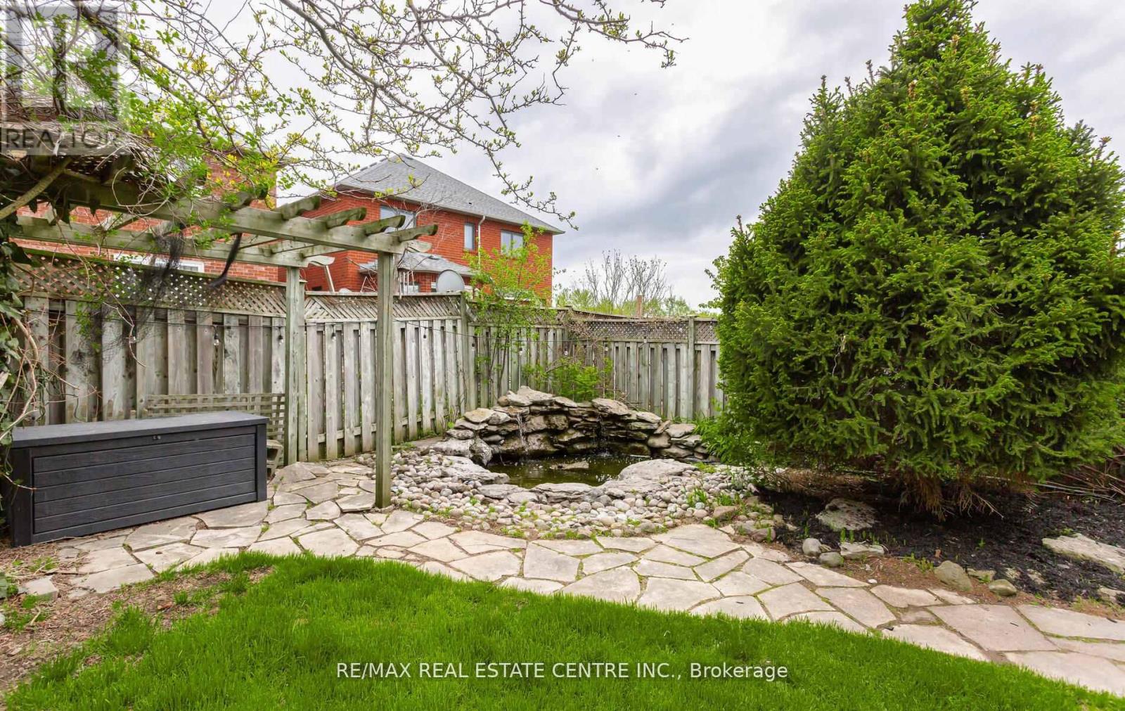 1731 Riverbrook Crescent, Mississauga, Ontario  L5M 6A1 - Photo 48 - W12190543