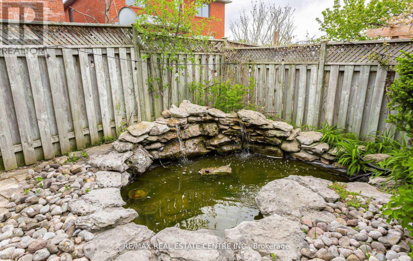 1731 Riverbrook Crescent, Mississauga, Ontario  L5M 6A1 - Photo 49 - W12190543