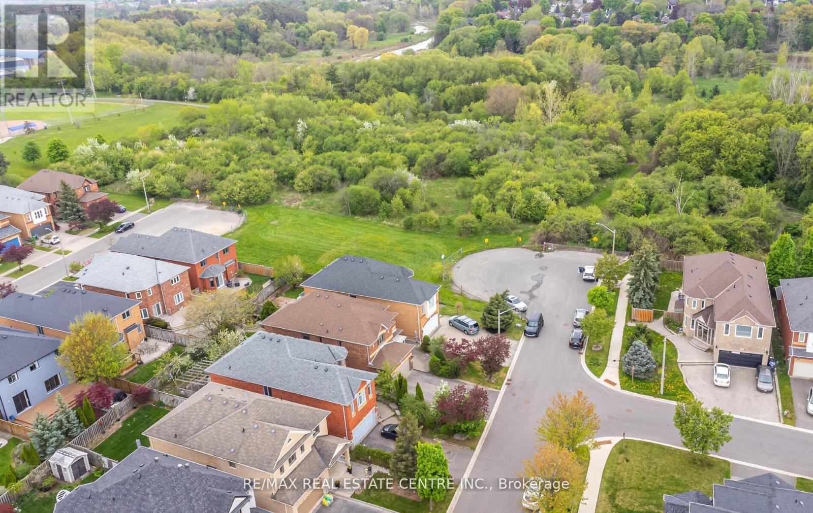 1731 Riverbrook Crescent, Mississauga, Ontario  L5M 6A1 - Photo 50 - W12190543