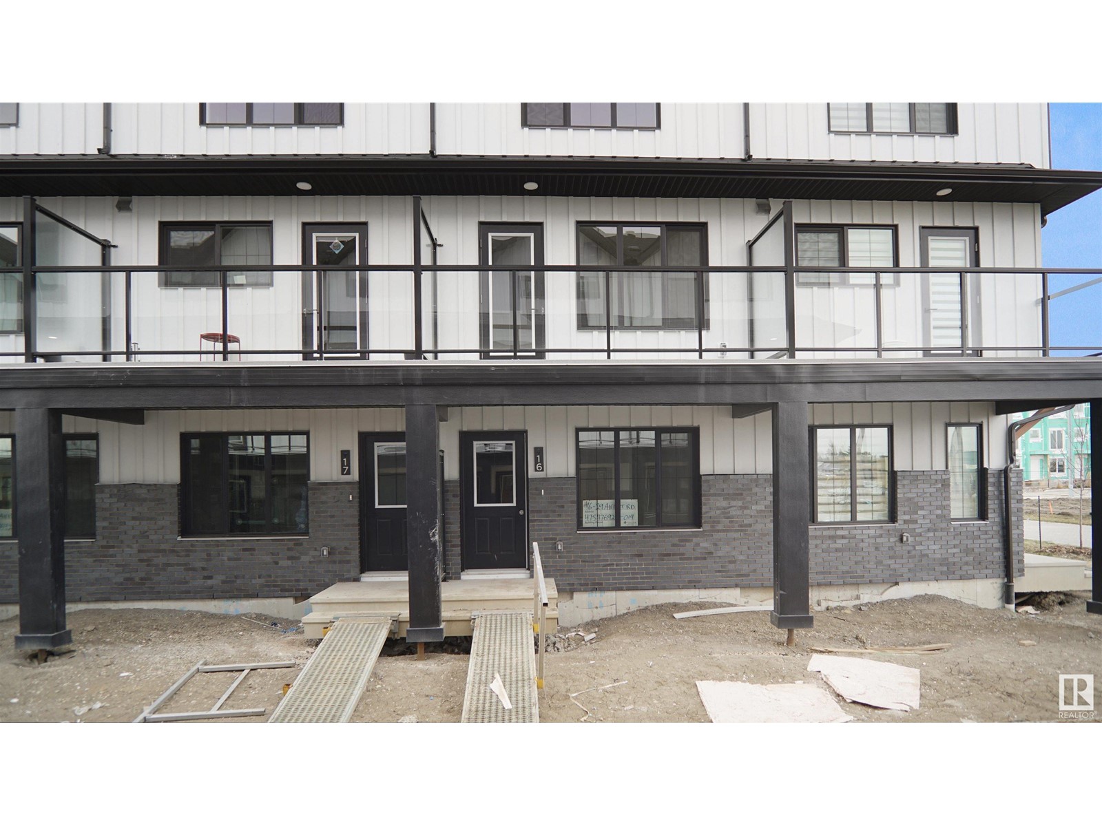 Property at #20 29 Airport RD NW image 3