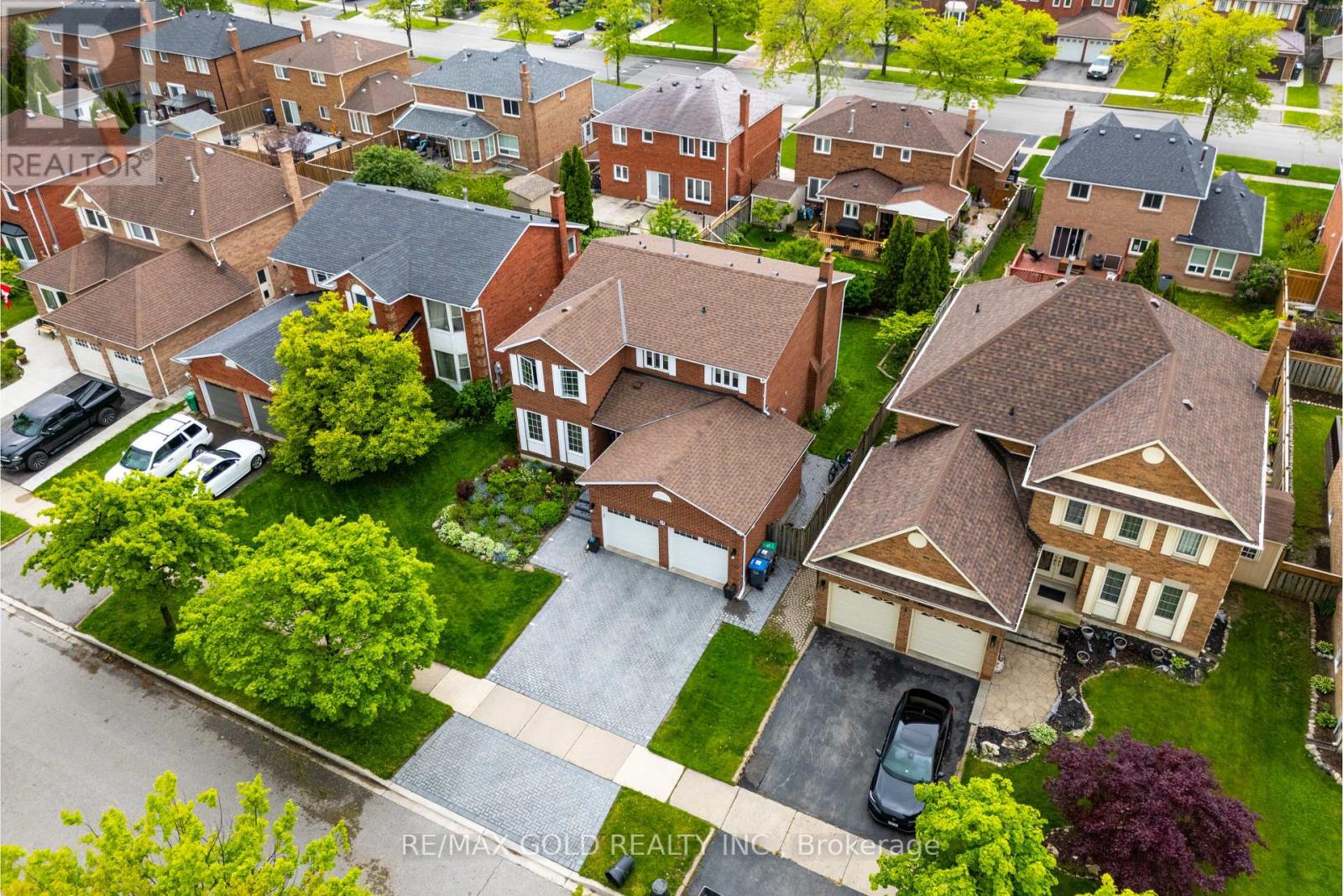 58 Hall Crescent, Brampton (Northwood Park), Ontario  L6X 3J5 - Photo 34 - W12190034