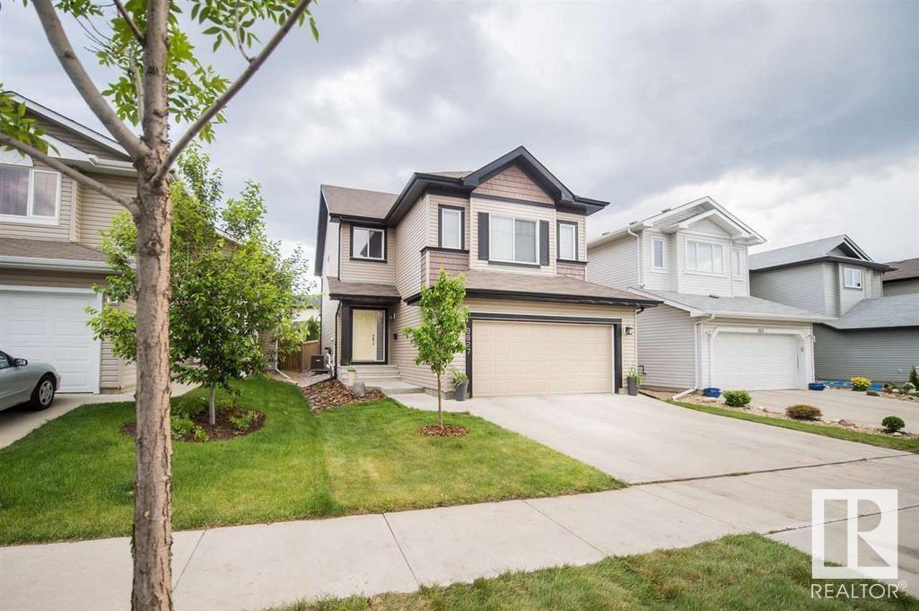 8827 180 Av Nw, Edmonton, Alberta  T5Z 0C4 - Photo 2 - E4439967