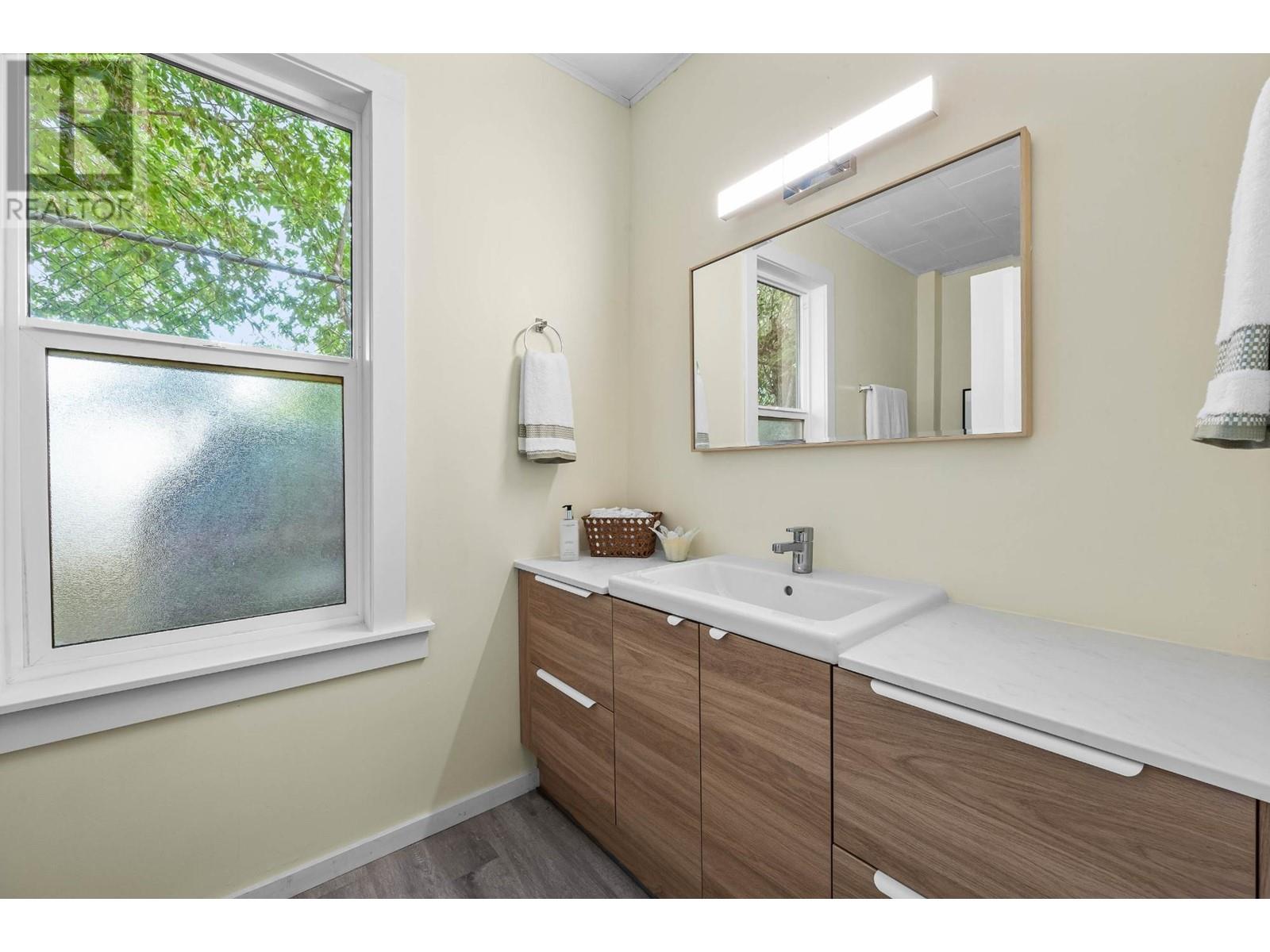 2249 GRANITE Avenue, Merritt, BC V1K1B8