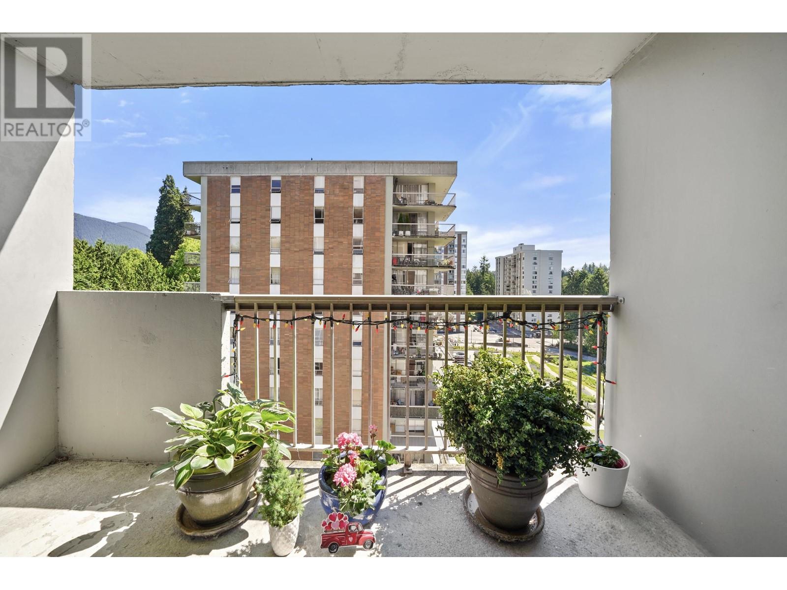 1006 2016 Fullerton Avenue, North Vancouver, British Columbia  V7P 3E6 - Photo 19 - R3009605
