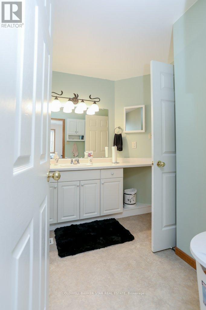31 Sinclair Crescent, Aylmer, Ontario  N5H 3B7 - Photo 22 - X12190556