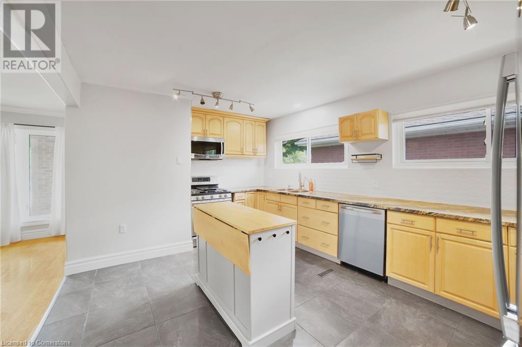 250 West 31st Street Unit# Unit A, Hamilton, Ontario  L9C 5G4 - Photo 9 - 40712257