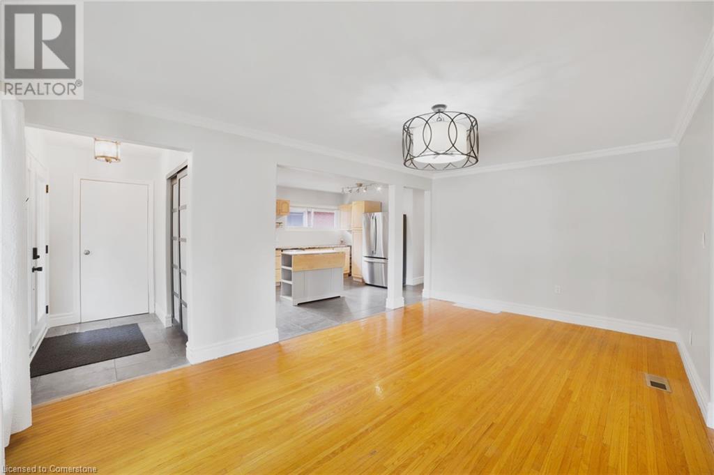 250 West 31st Street Unit# Unit A, Hamilton, Ontario  L9C 5G4 - Photo 5 - 40712257