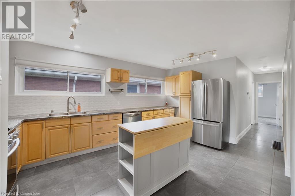250 West 31st Street Unit# Unit A, Hamilton, Ontario  L9C 5G4 - Photo 8 - 40712257