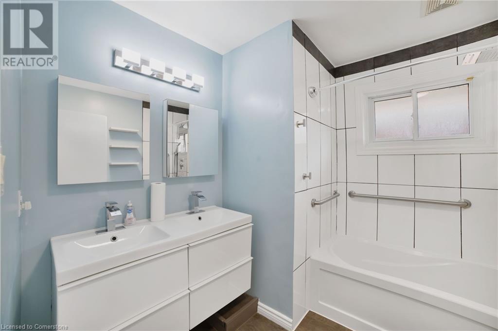 250 West 31st Street Unit# Unit A, Hamilton, Ontario  L9C 5G4 - Photo 17 - 40712257