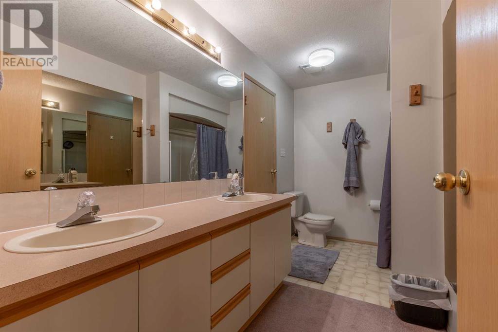 1209 13 Street S, Lethbridge, Alberta  T1K 5Y9 - Photo 21 - A2220889
