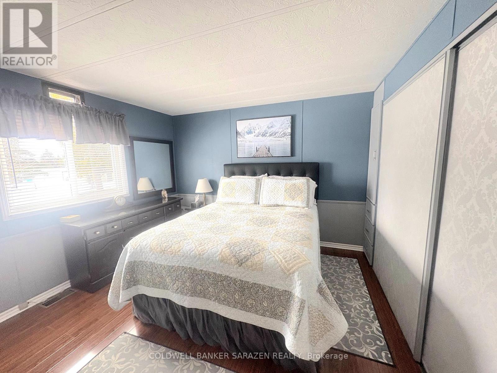 35 Evergreen Lane, Mcnab/braeside, Ontario  K0A 3L0 - Photo 9 - X12190595