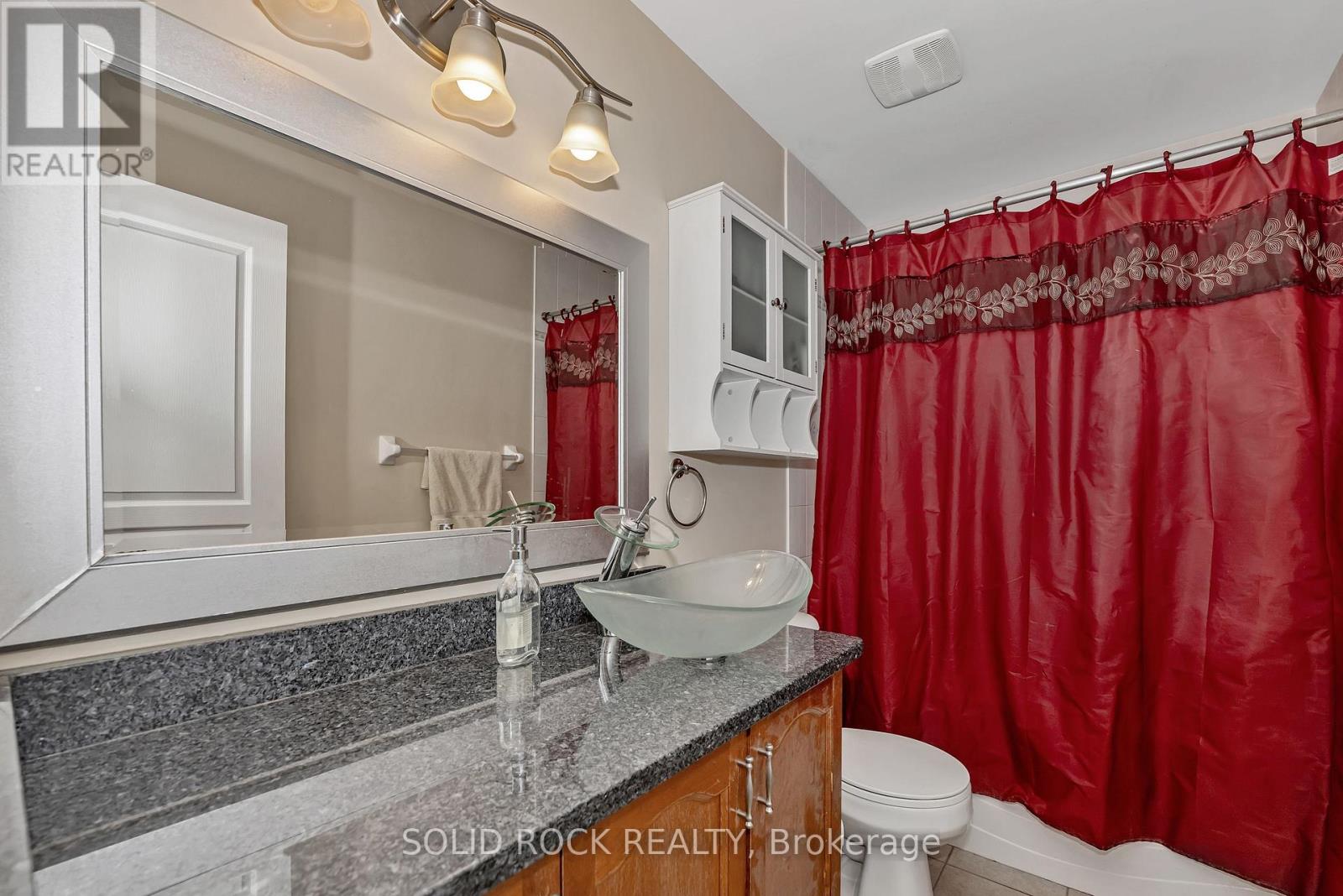 162 Stedman Street, Ottawa, Ontario  K1T 0B5 - Photo 18 - X12190614