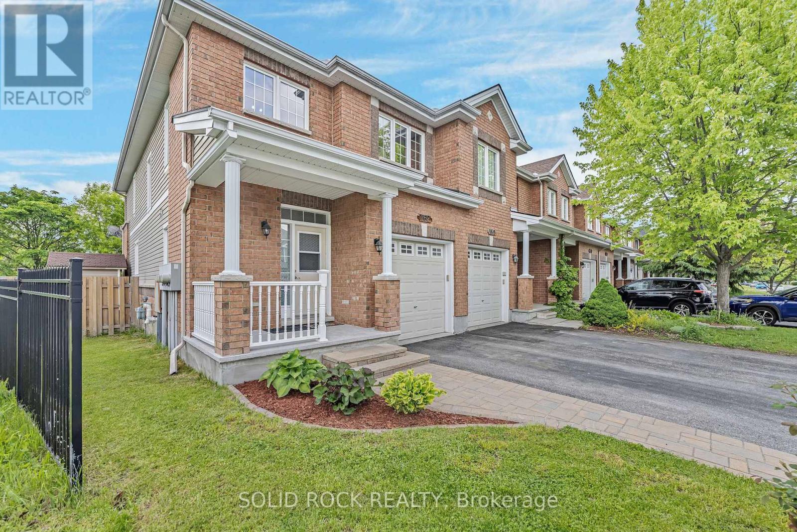162 Stedman Street, Ottawa, Ontario  K1T 0B5 - Photo 3 - X12190614
