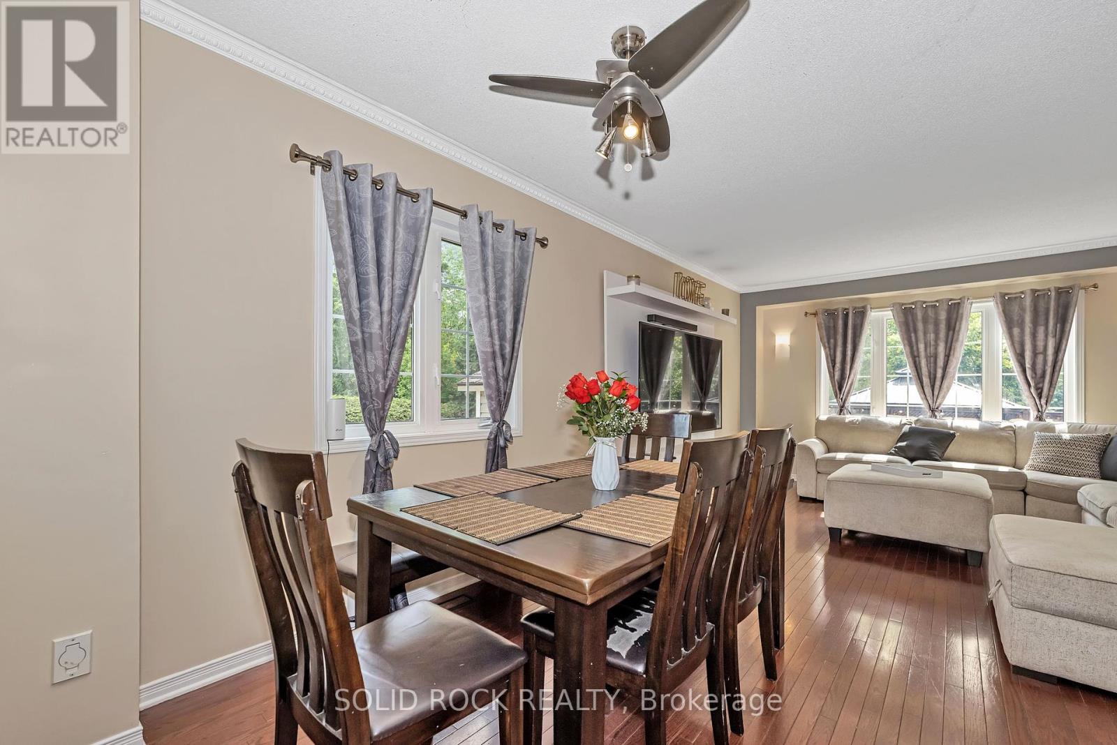 162 Stedman Street, Ottawa, Ontario  K1T 0B5 - Photo 9 - X12190614