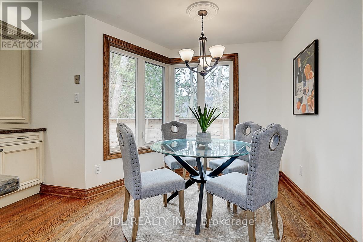 54 Plymbridge Road, Toronto, Ontario  M2P 1A3 - Photo 28 - C12129264