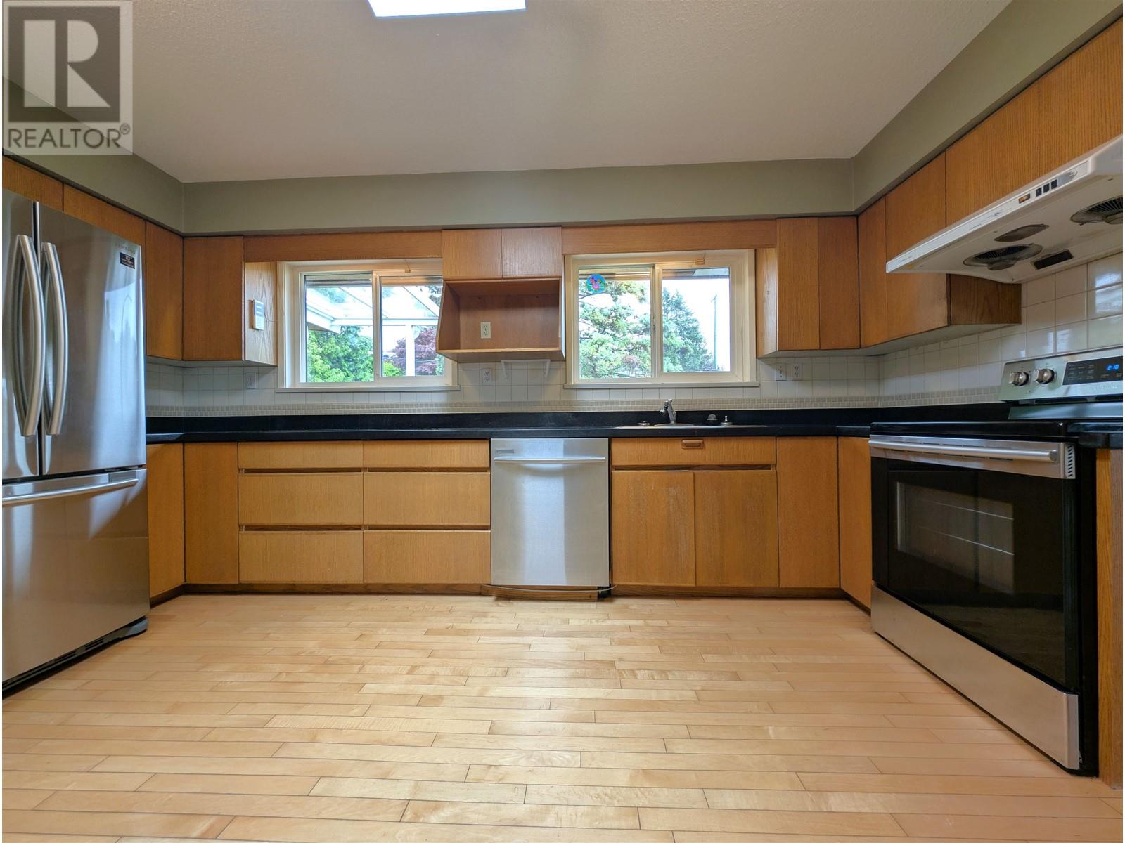 2134 Cape Horn Avenue, Coquitlam, British Columbia  V3K 1J3 - Photo 11 - R3009879
