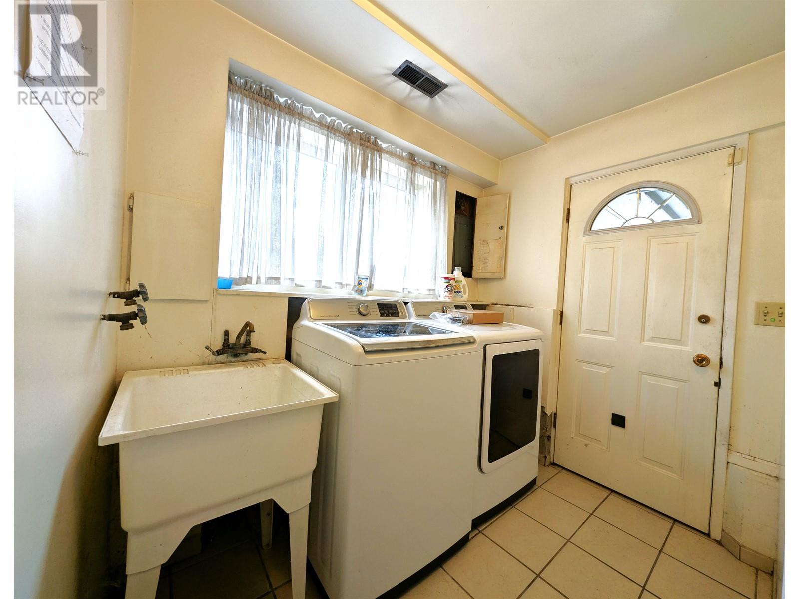 2134 Cape Horn Avenue, Coquitlam, British Columbia  V3K 1J3 - Photo 36 - R3009879