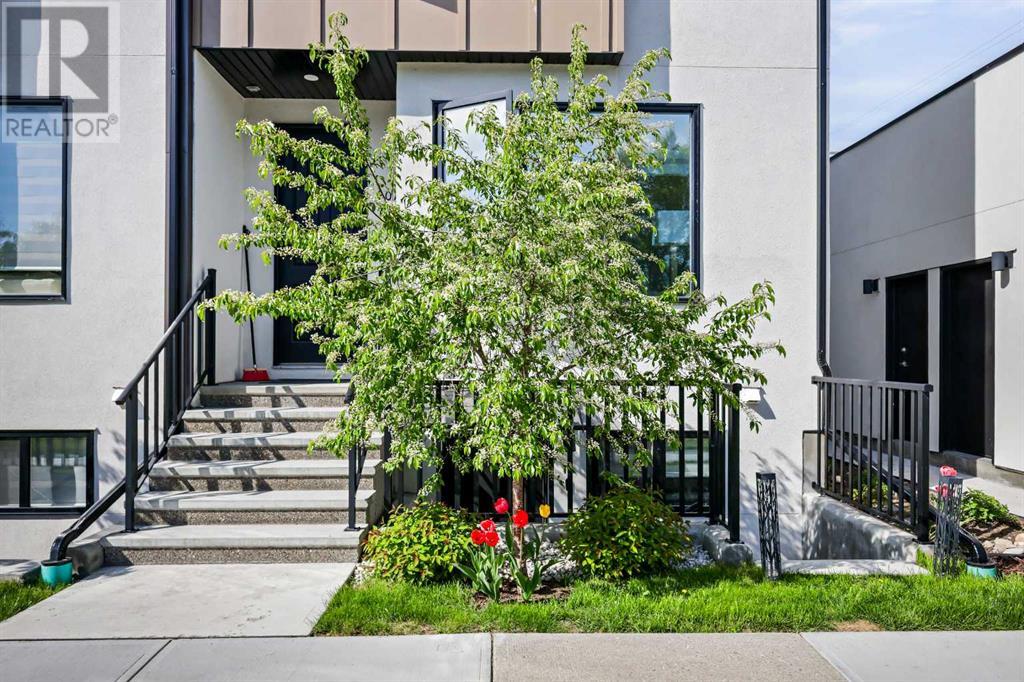 Property at 207 6 Street NW image 4