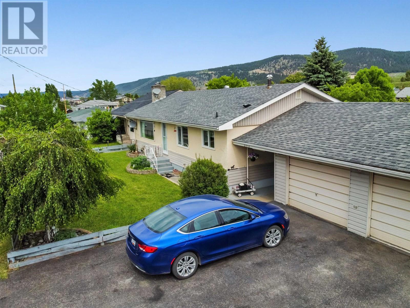 Property at 2014 2ND AVENUE image 2
