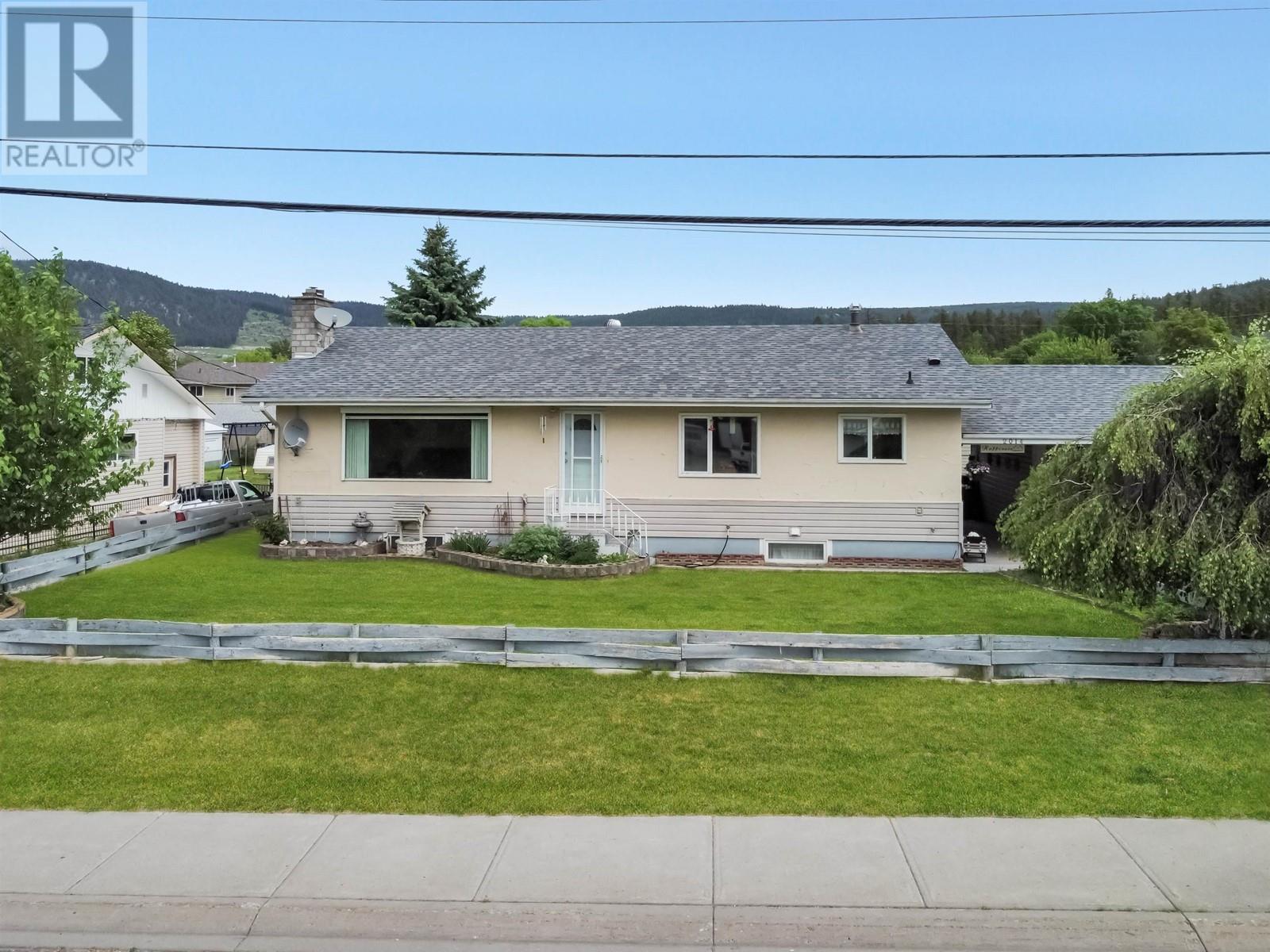 2014 2nd Avenue, Williams Lake, British Columbia  V2G 1X9 - Photo 3 - R3009515