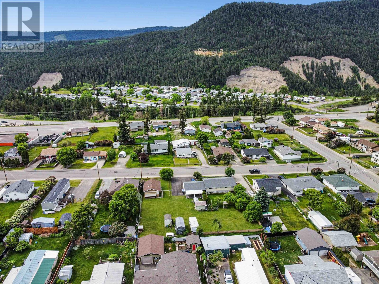 2014 2nd Avenue, Williams Lake, British Columbia  V2G 1X9 - Photo 40 - R3009515
