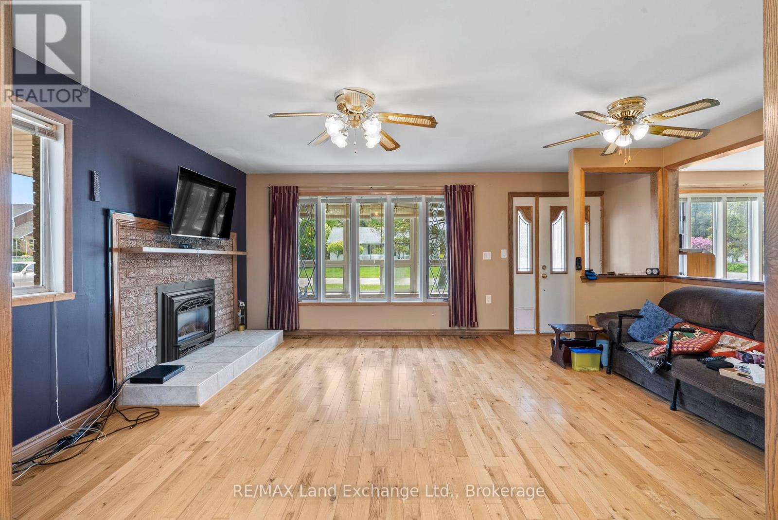 401 Winnebago Road, Huron-Kinloss, Ontario  N2Z 2X3 - Photo 16 - X12190623